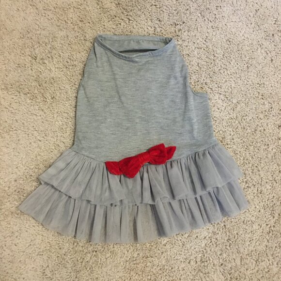 Doggy Ballet Suit With Tulle Skirt and Red Bow - Picture 9 of 13